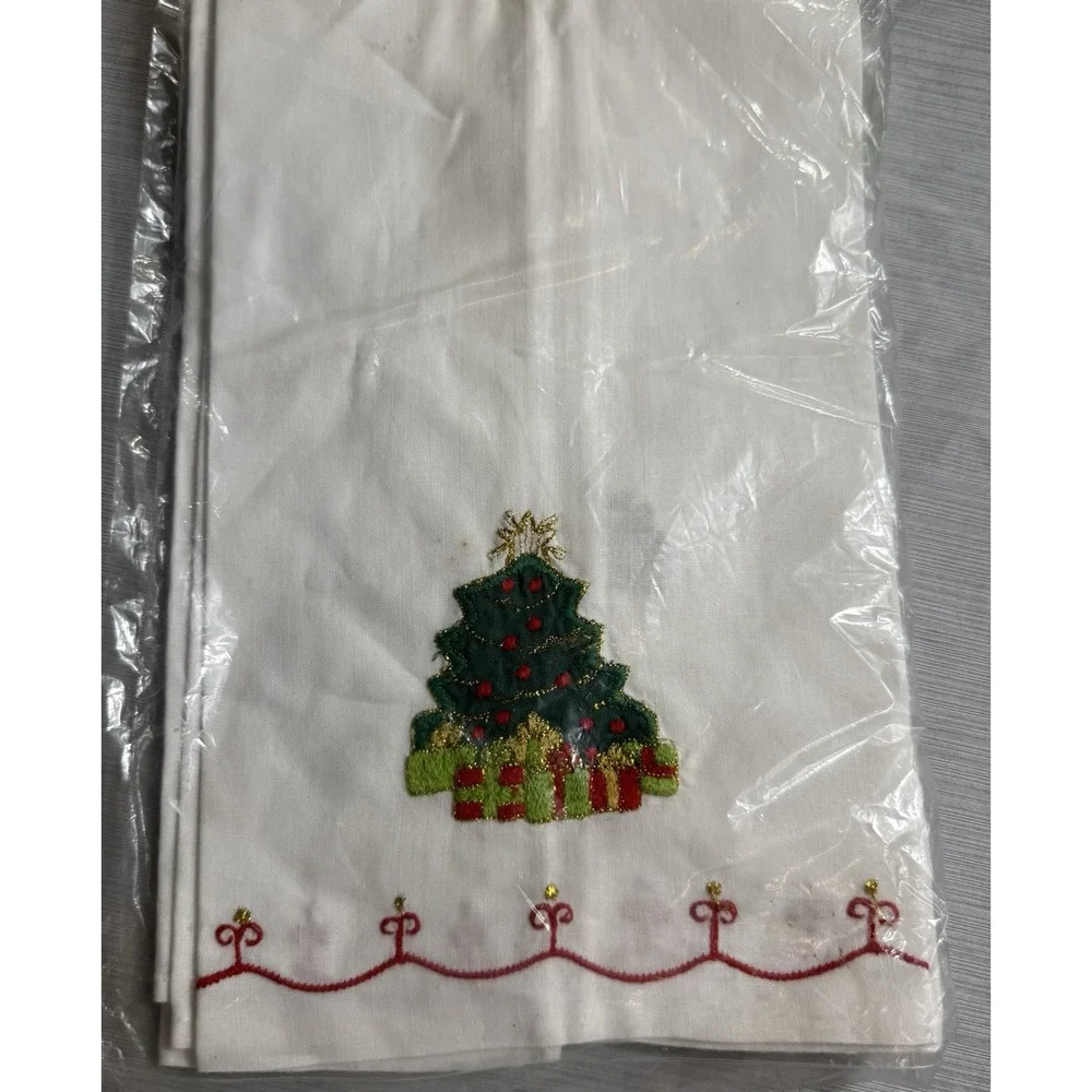 Lillian Vernon Vintage Christmas Sleigh Tree Holiday Guest Towels
